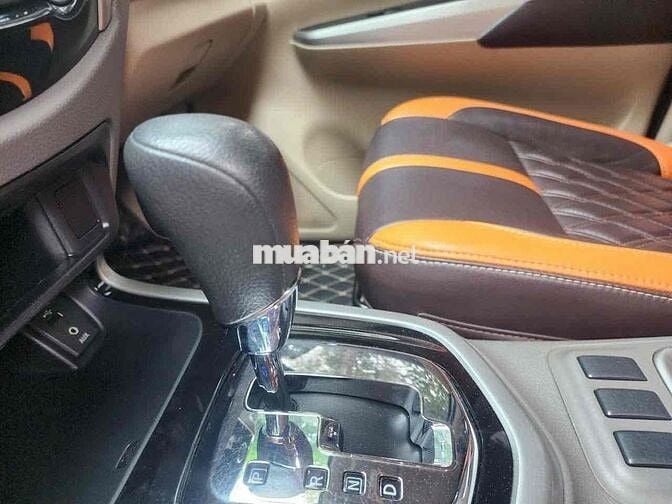 Nissan Navara 2018 Số tự động Bạc