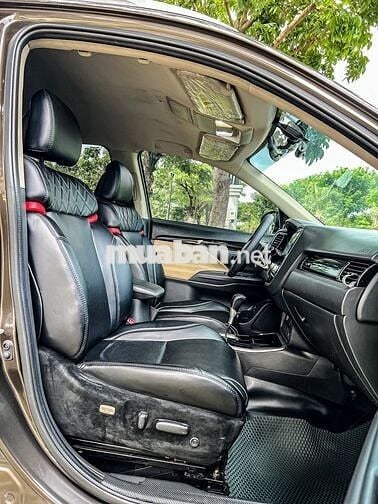 Outlander 2020 zin chính chủ