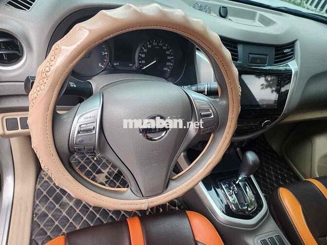 Nissan Navara 2018 Số tự động Bạc