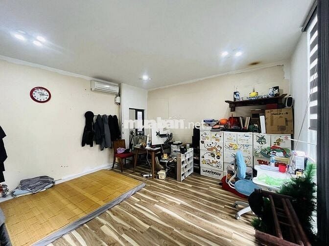 Chủ nhà cực thiện chí, bán nhà ngõ 24 Kim Đồng 60m, sổ nở hậu, sát phố