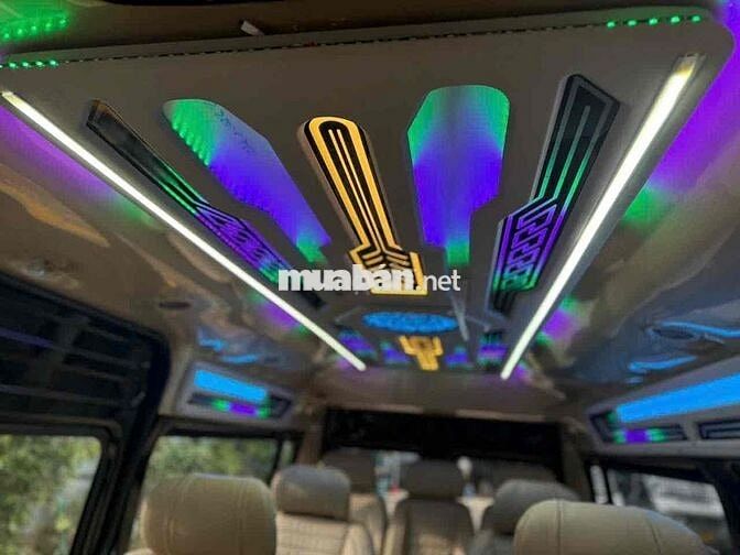 TRAINSIT 2017 VIP 10ghế  SIÊU LƯỚT 2 VẠN RẤT MỚI