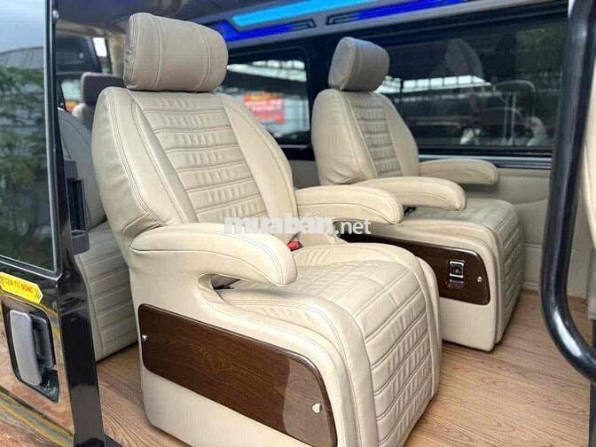 TRAINSIT 2017 VIP 10ghế  SIÊU LƯỚT 2 VẠN RẤT MỚI