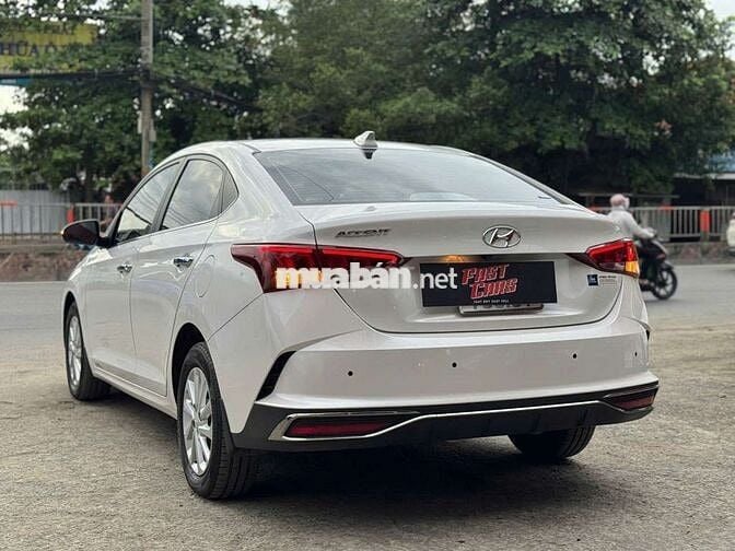 Hyundai Accent 2021 STD 1.4AT,màu trắng,69.000 km