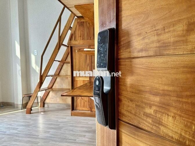 CĂN HỘ DỊCH VỤ DUPLEX BALCON FULL NỘI THẤT - TRUNG TÂM Q3