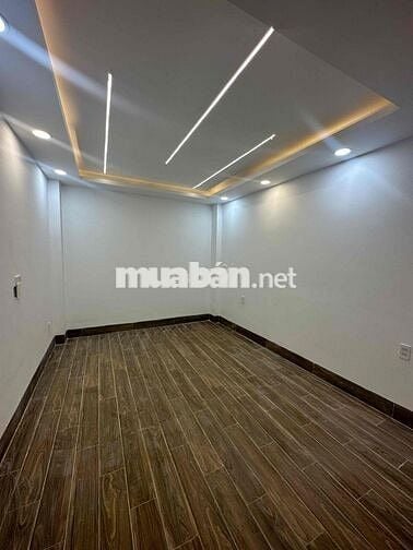 NHÀ 5 PHÒNG MỚI 100% HẺM XE TẢI LÝ CHIÊU HOÀNG