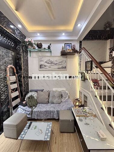 BÁN NHÀ 4 TẦNG – HẺM 72 HUỲNH VĂN BÁNH – TRUNG TÂM PHÚ NHUẬN