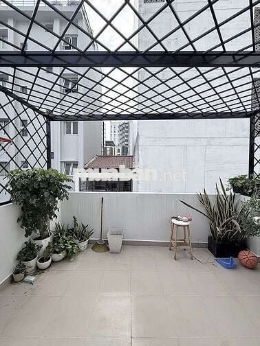 BÁN NHÀ 4 TẦNG – HẺM 72 HUỲNH VĂN BÁNH – TRUNG TÂM PHÚ NHUẬN