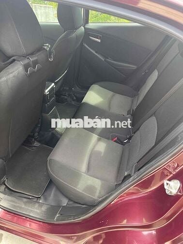 Gđ cần bán mazda2 2018