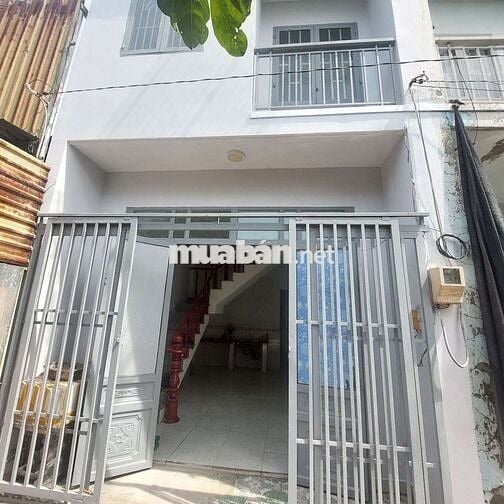 Nhà 4x8,2 tầng, có hh cho mg ,hẻm liên ấp 2-6 gần trường mn Việt Úc