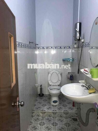 phòng trọ quận 7  diện tích 12m2