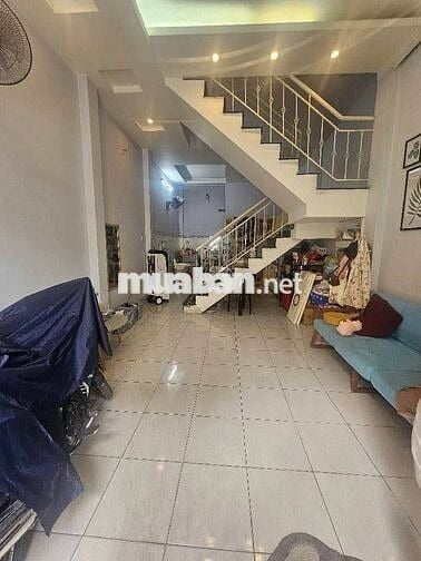 MẶT TIỀN HẺM XE HƠI 8M THÔNG, NHÀ 2 TẦNG, (4X10,5)M2, 4,17 TỶ CÒN TL