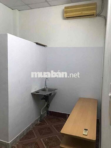 phòng trọ quận 7  diện tích 12m2