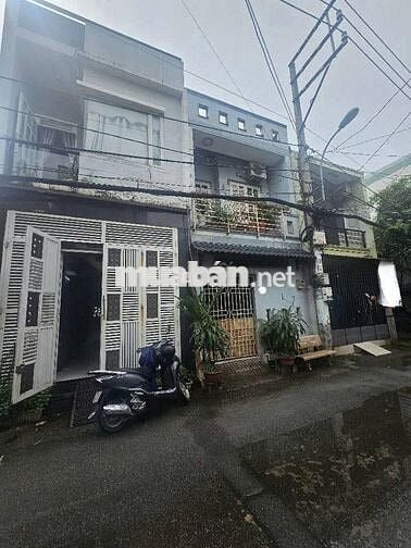 MẶT TIỀN HẺM XE HƠI 8M THÔNG, NHÀ 2 TẦNG, (4X10,5)M2, 4,17 TỶ CÒN TL