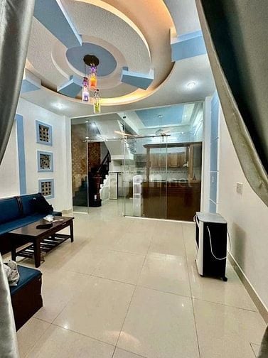 Nhà nguyên căn 135m2 5 phòng ngủ Thích Quảng Đức Q.Phú Nhuận