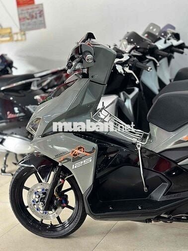 Honda Abr 2017.BSTP.Xe khỏi bàn.máy zin êm.