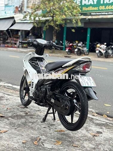 Yamaha Exciter 2010 Trắng đen 37000 km