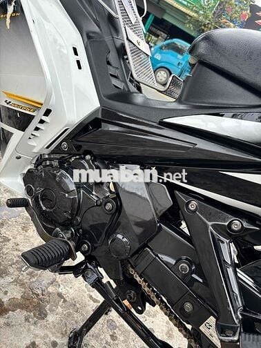 Yamaha Exciter 2010 Trắng đen 37000 km