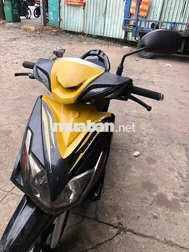 Yamaha Luvias Đen vàng