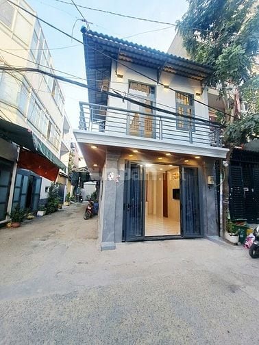 Nhà đẹp đường Số 4 , 22m2 giá 2,99 tỷ Bình Hưng Hòa A Bình Tân. KMG,