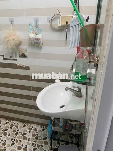 Chính chủ cần bán nhà hẻm 14 Phạm Hùng (đối diện Cây xăng Phạm Hùng)