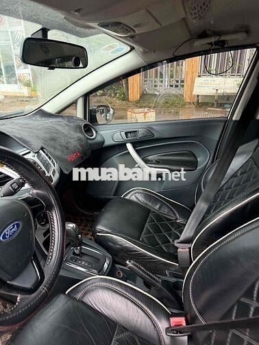 Ford Fiesta 2011 1.6 AT Hatchback - 112000 km