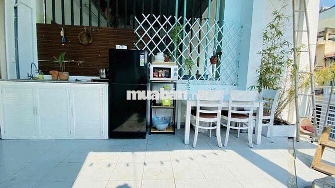 ❤️CĂN HỘ 1PN BAN CÔNG SÂN VƯỜN RỘNG 50M2 NGAY BẾN THÀNH QUẬN 1