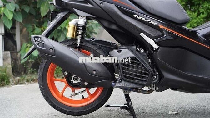 Yamaha NVX V2 Xám Xi Măng - Biển SG 59