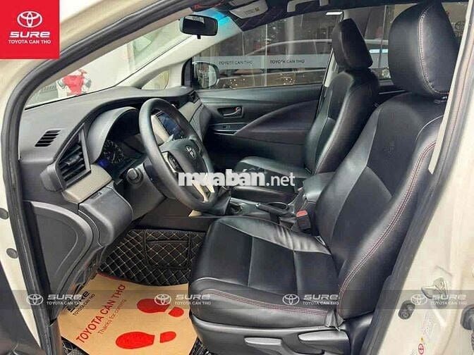 Toyota Innova 2020 E 2.0 MT - bảo hành Toyota