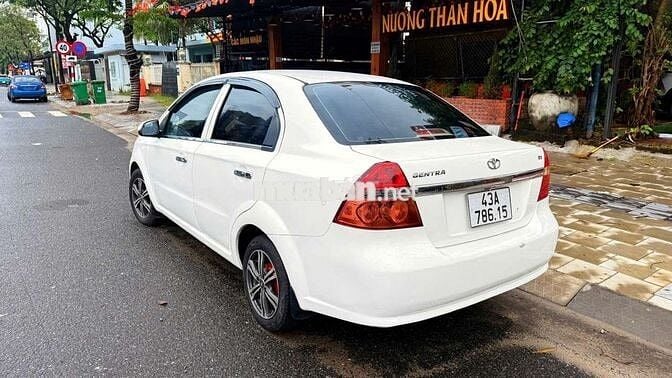 Bán Gentra xe đẹp giá tốt, giấy tờ nhanh gọn