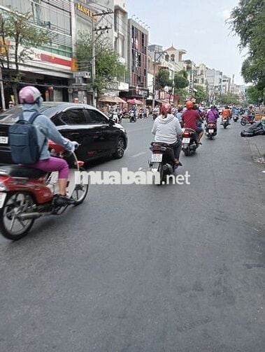 Bán nhà Góc 2Mặt Tiền Nguyễn Gia TRí (D2) P25 DT 6mx 21m 4lầu.Q.BThạnh