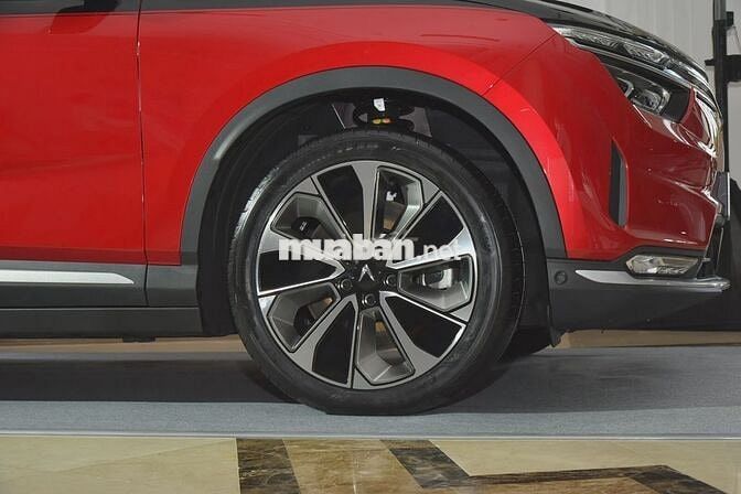 VinFast VF8 - Xe Sẵn Các Màu Giao Ngay