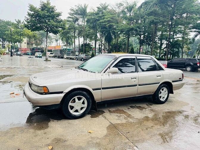🚗🚘 Bán Camry 1988 nhập Nhật Bản, xe gđ ngon 42tr