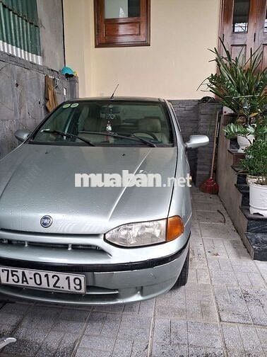 Fiat Siena Bạc 5 chỗ Số sàn