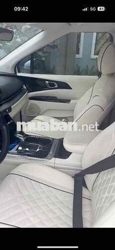 Kia Carnival 2024 Signature 2.2D - 16000 km