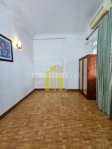 NHÀ PHỐ QUỐC HƯƠNG 3 LẦU CHO THUÊ GIÁ 35 TRIỆU