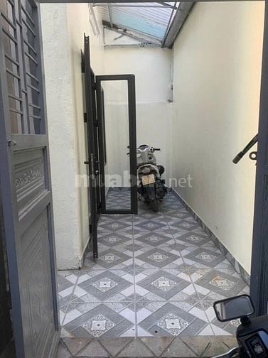 Cho thuê nhà riêng biệt ngõ 28/111 Đông Khê, giá 3,5 triệu/tháng