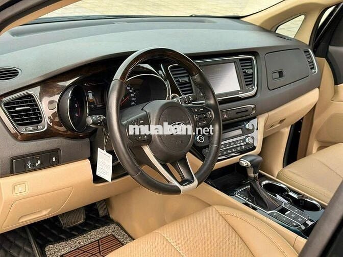 Kia Sedona 2019 2.2 DAT Luxury - 14 vạn km Có VAT