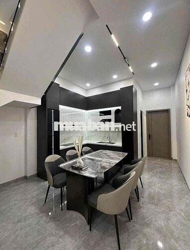 BÁN NHÀ 1 trệt 1 lầu tại Tân Uyên-Bình Dương