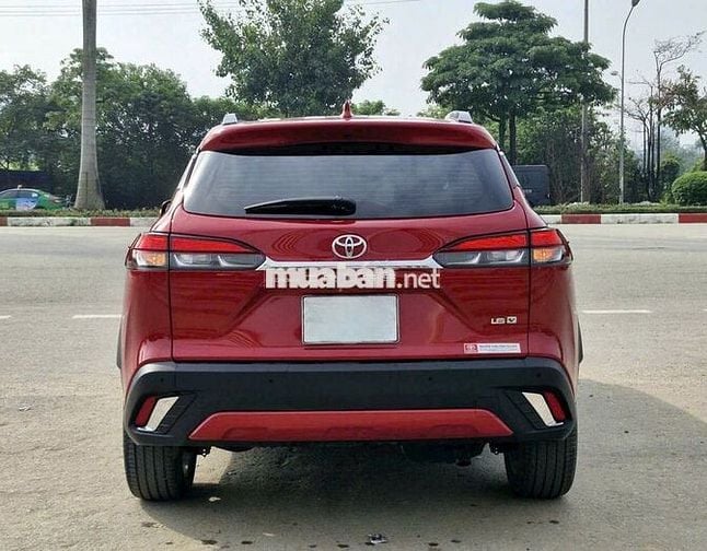 ToyotaCorolla Cross 2024 1.8V - 1vkm Hà Nội 1 chủ