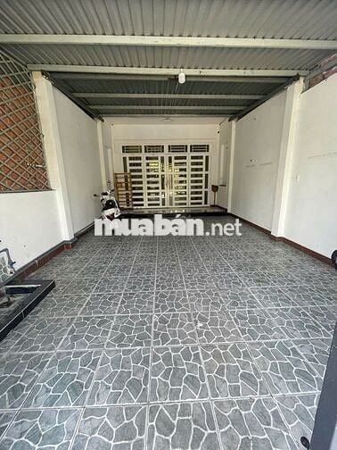 CHO THUÊ NHÀ lầu MẶT TIỀN gần Bigc Đường oto sân đâu oto