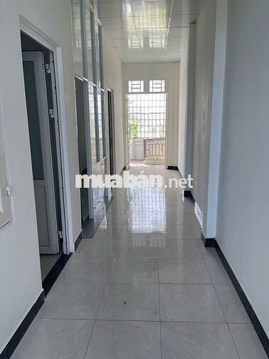 CHO THUÊ NHÀ lầu MẶT TIỀN gần Bigc Đường oto sân đâu oto