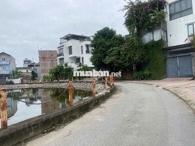 CẦN BÁN ĐẤT CỰ KHỐI LONG BIÊN HÀ NỘI- VIEW HỒ CÔNG VIÊN.