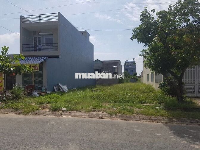 BÁN LÔ ĐẤT 100m2 NGAY CHỢ ĐÊM BÀU BÀNG GIÁ NGỘP