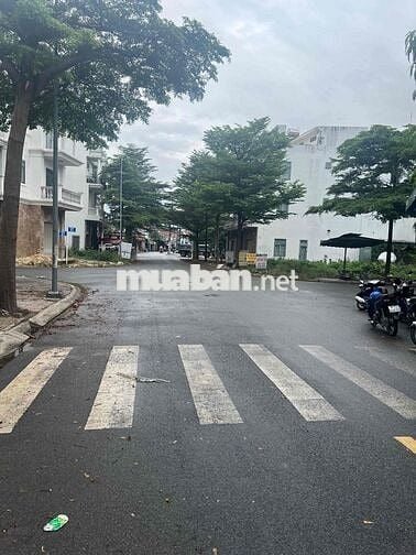 cho thuê nhà nguyên căn buôn bán full nội thất