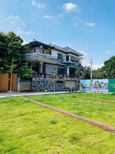 Giá chỉ 3 tỷ , đất đô thị hòa lạc,gần quốc lộ 21 phun thổ cư 100m2 ,FO