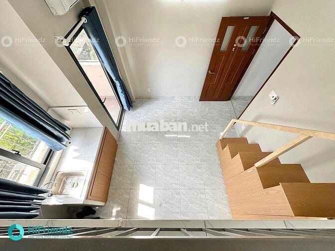 Cho thuê phòng có ban công cửa sổ trời ngay UEH VHU