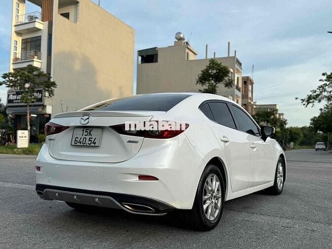 Mazda 3 2016 1.5 AT Sedan - 109000 km