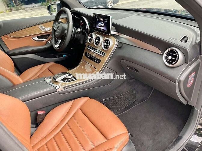 MERCEDES GLC250