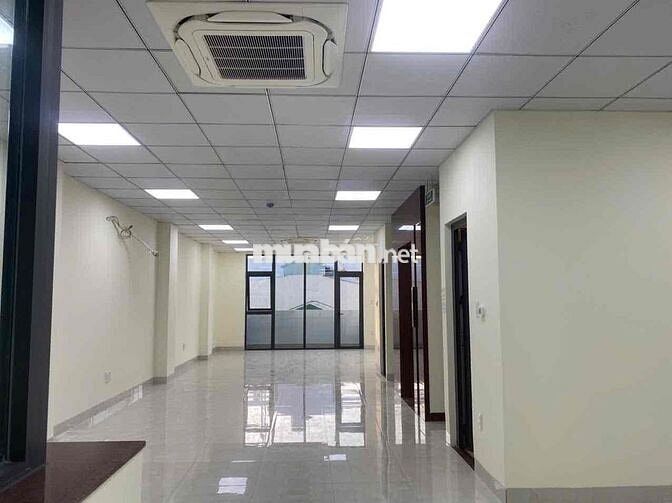 Toà nhà văn phòng đường Võ Oanh phường Thạnh Mỹ Tây