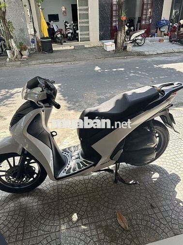 Honda SH Việt 150cc Trắng